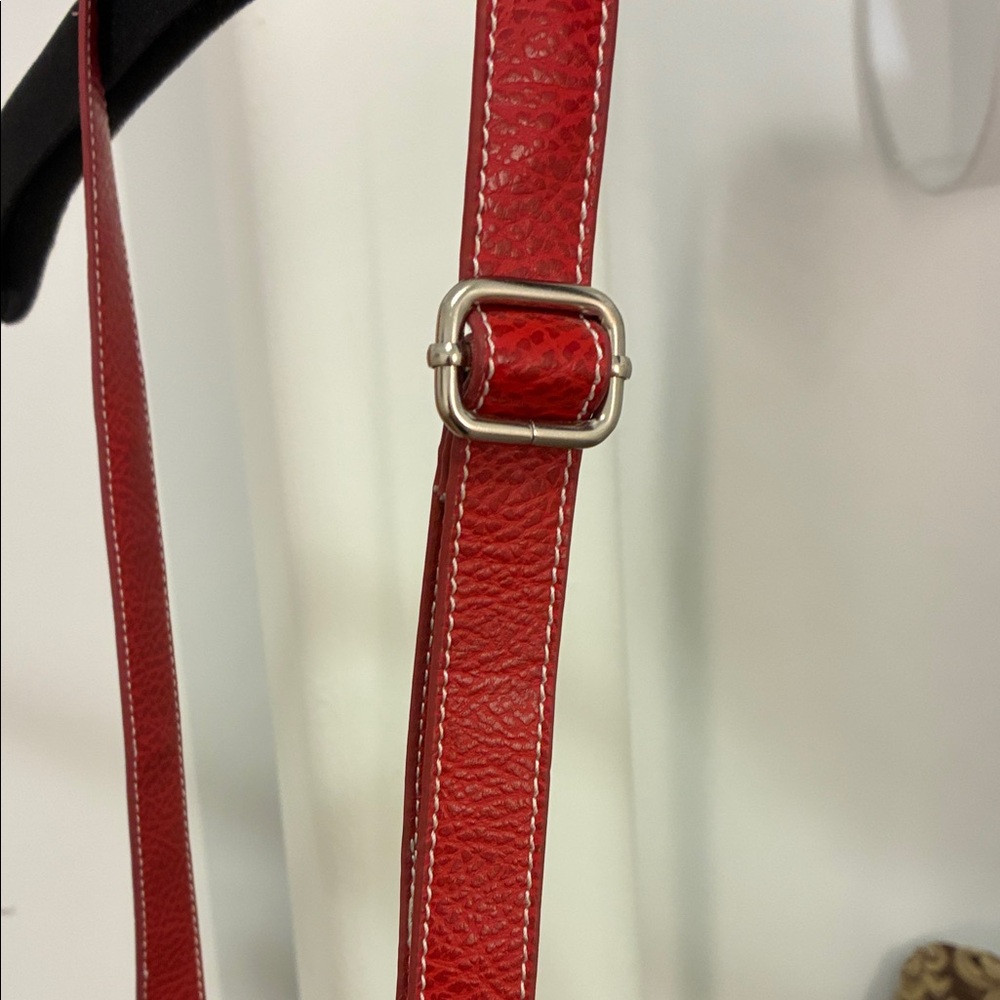 Red and Brown Giraffe Print Crossbody Bag - Picture 8 of 14